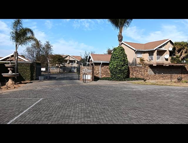 2 BEDROOM APARTMENT RENTED IN ELARDUSPARK